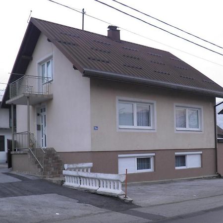 Apartman Marko Ogulin Extérieur photo